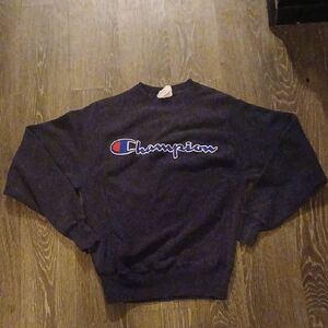 Vintage Men's Navy Blue Champion Reverse Weave Sweatshirt Size X-Small